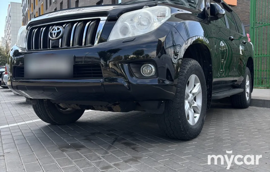Toyota Land Cruiser Prado 2012
