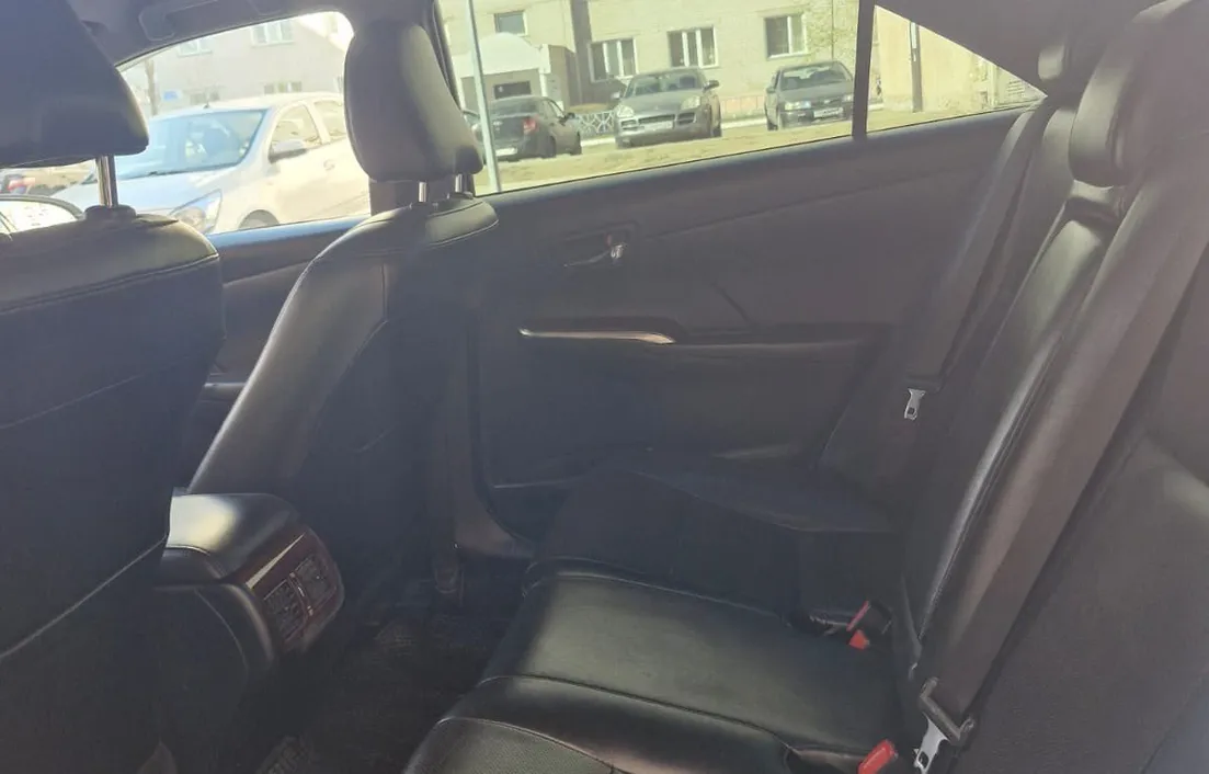 Toyota Camry 2012
