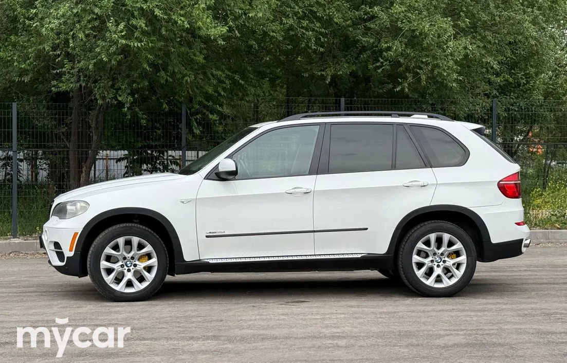 BMW X5 2011