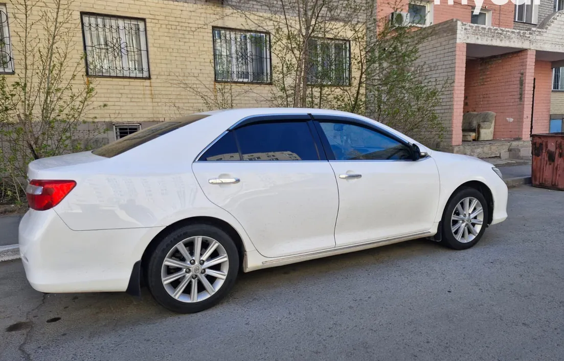 Toyota Camry 2012