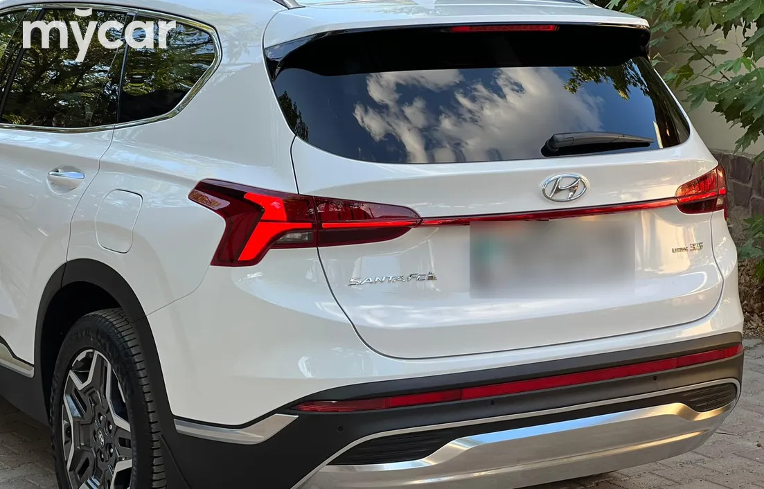 Hyundai Santa Fe 2023