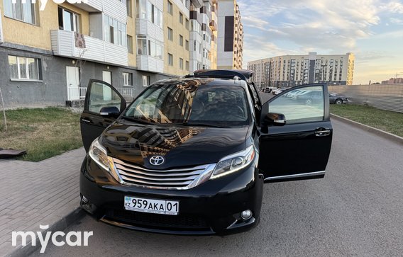 Toyota Sienna 2015