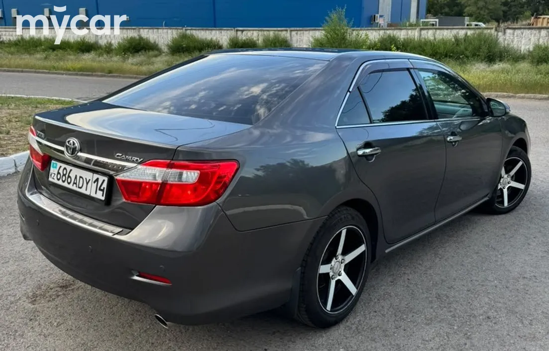 Toyota Camry 2012