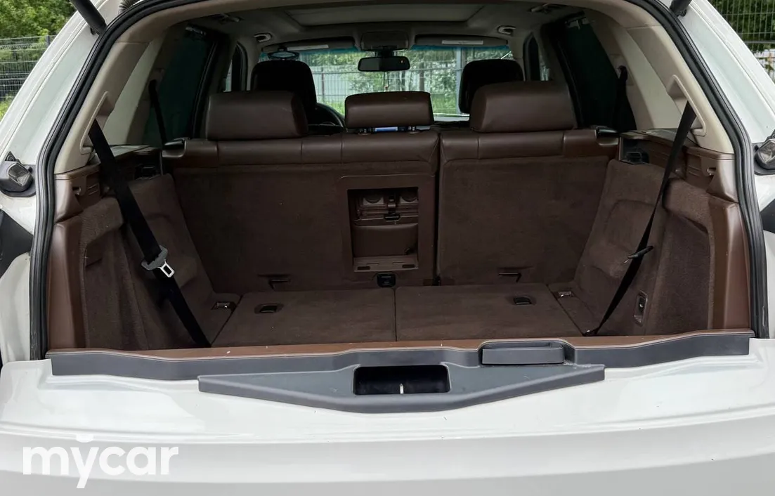 BMW X5 2011
