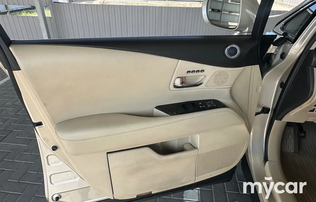 Lexus RX 2011
