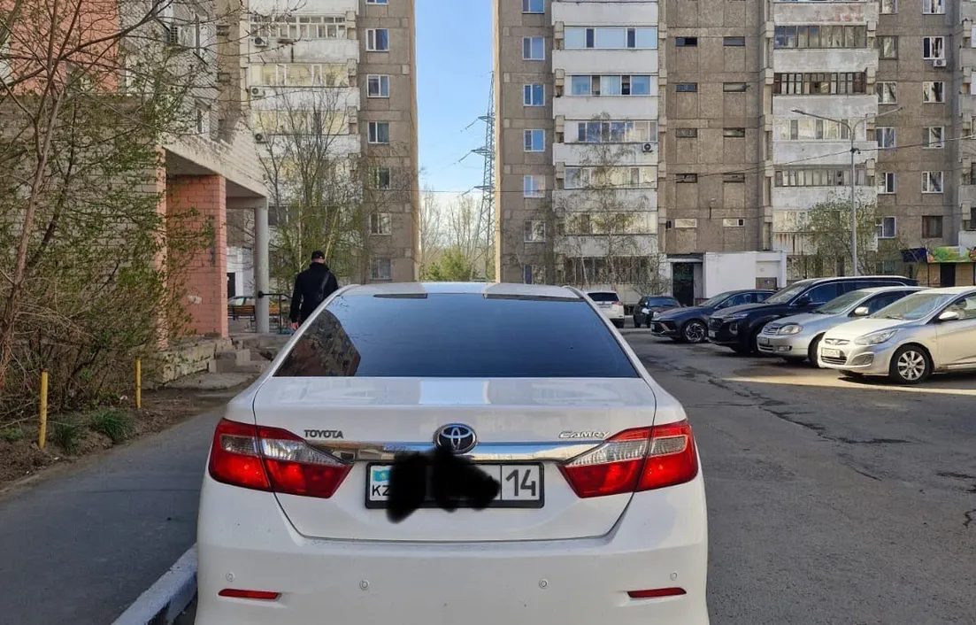 Toyota Camry 2012