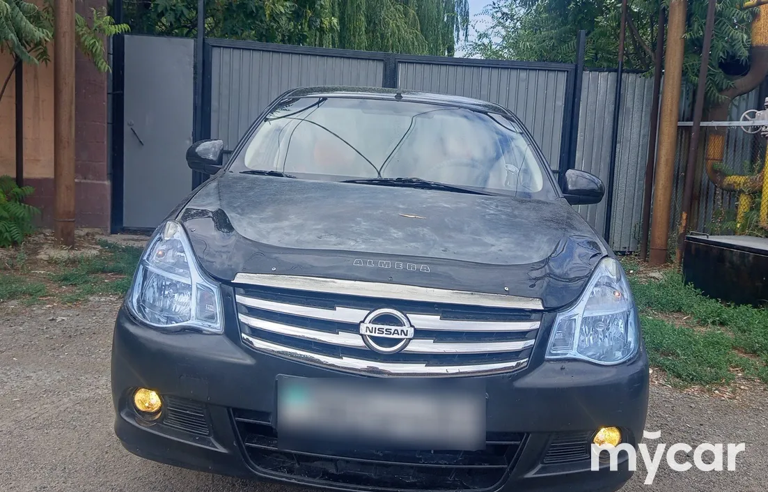 Nissan Almera 2014