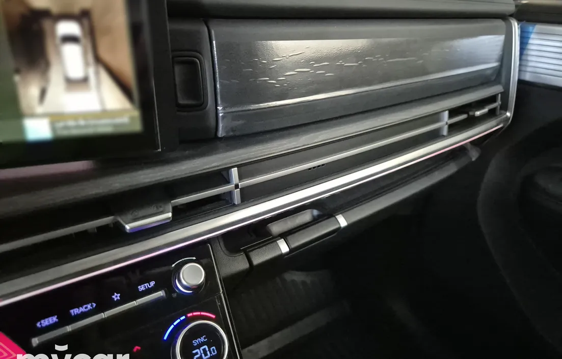 Hyundai Santa Fe 2025