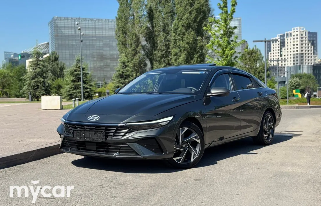 Hyundai Elantra 2023