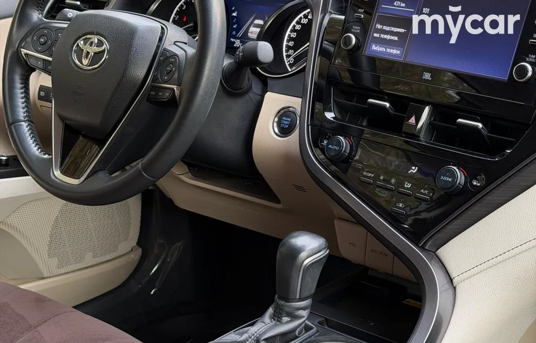 Toyota Camry 2023