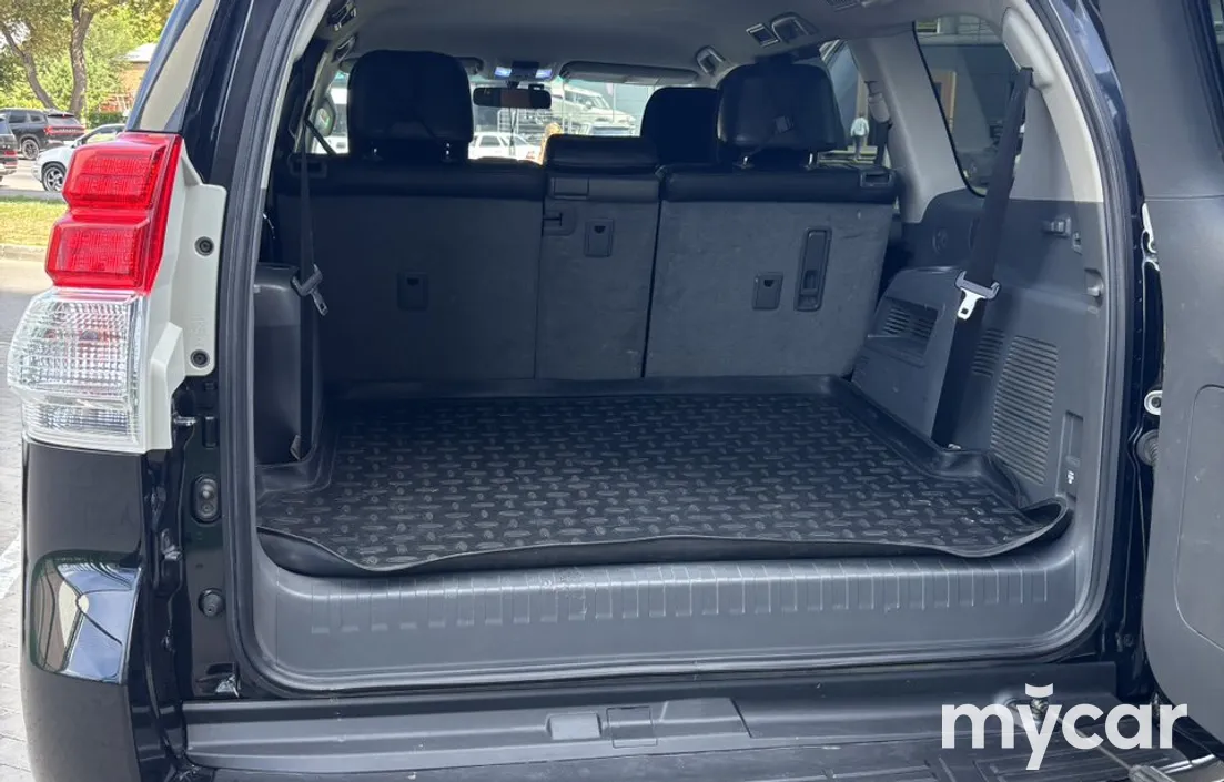 Toyota Land Cruiser Prado 2012