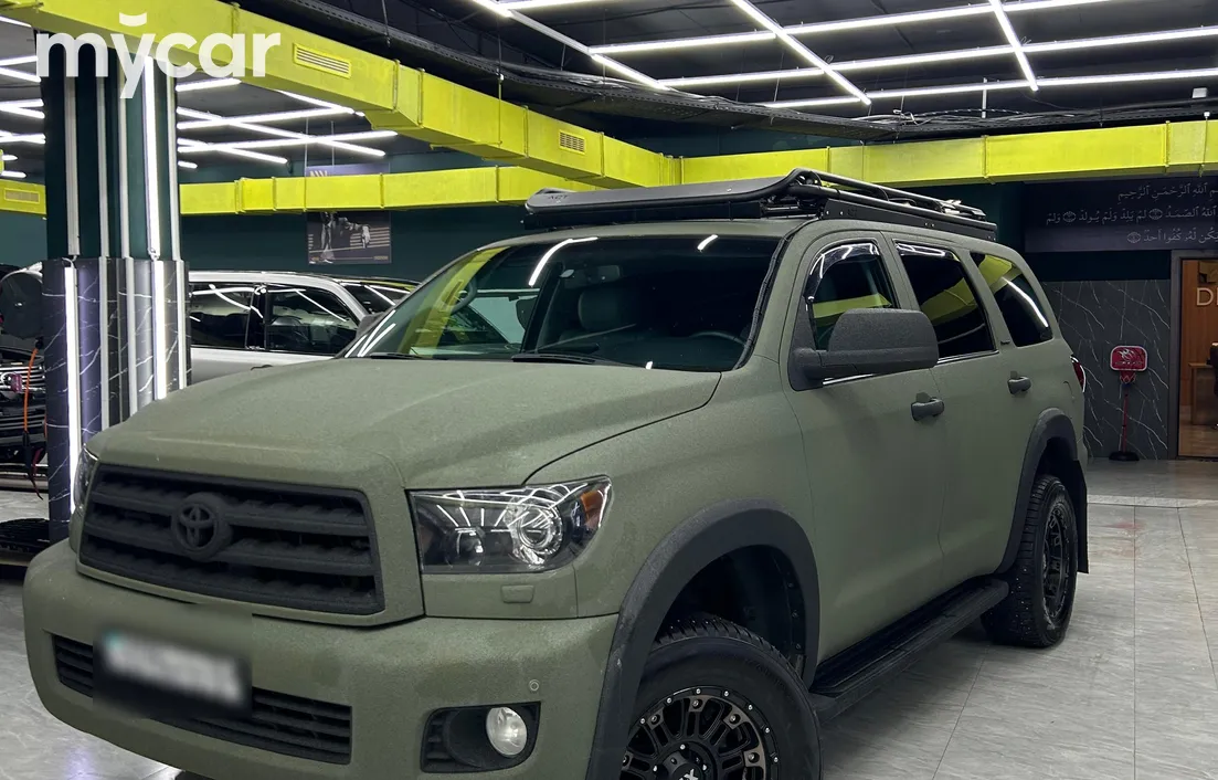 Toyota Sequoia 2012
