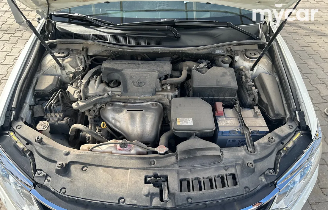 Toyota Camry 2016