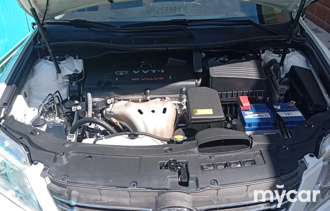Toyota Camry 2014