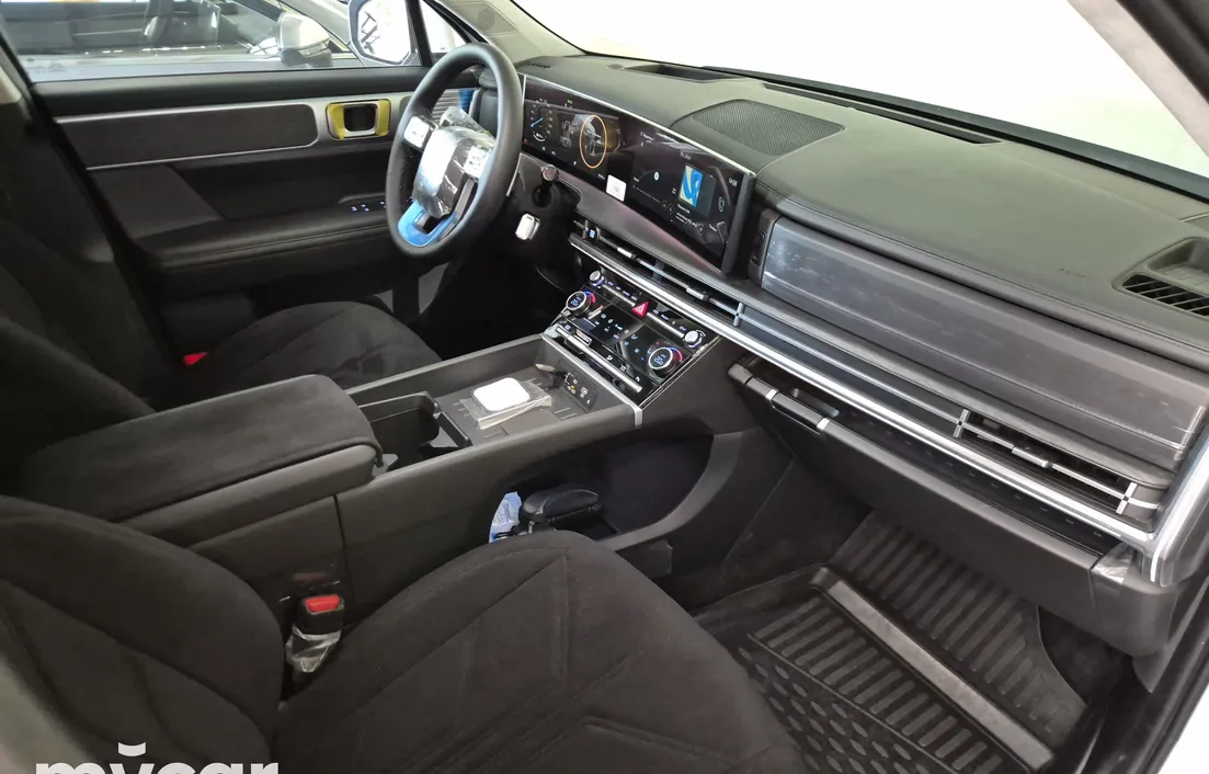 Hyundai Santa Fe 2025