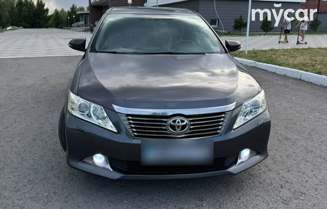 Toyota Camry 2012
