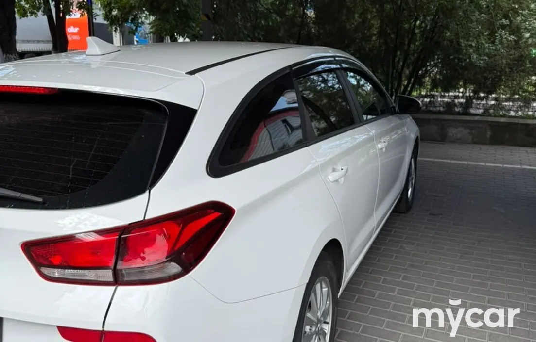 Hyundai i30 2024