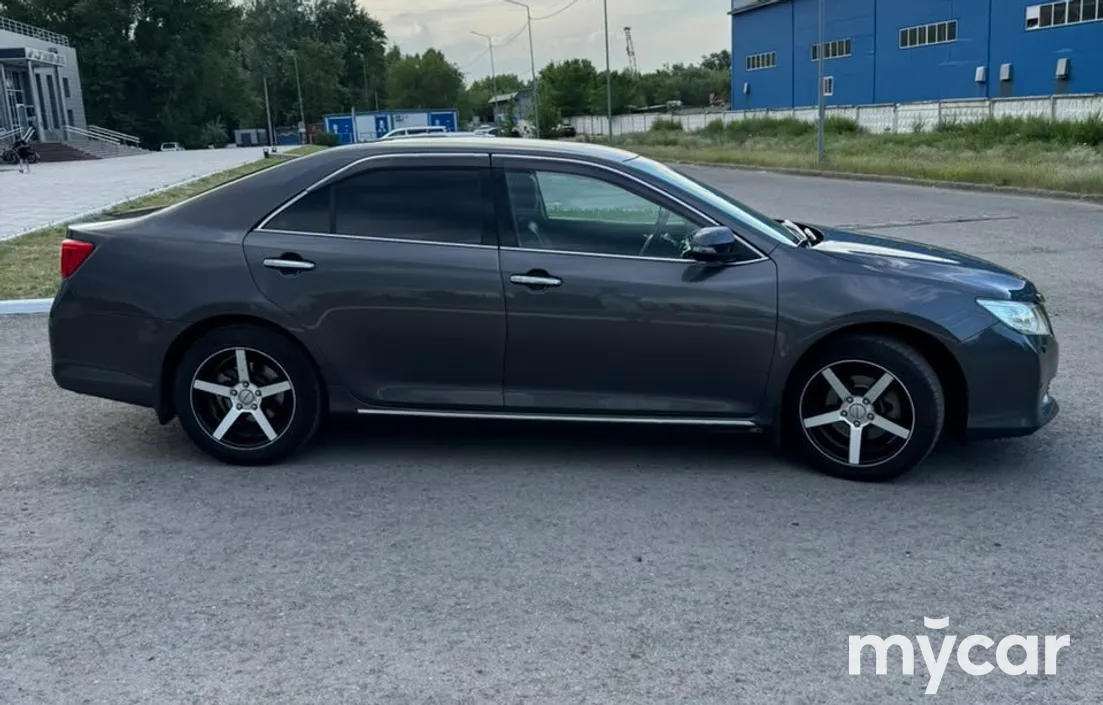 Toyota Camry 2012