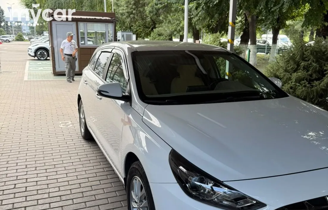 Hyundai i30 2024