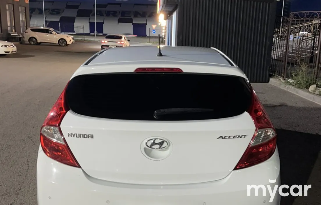 Hyundai Accent 2014
