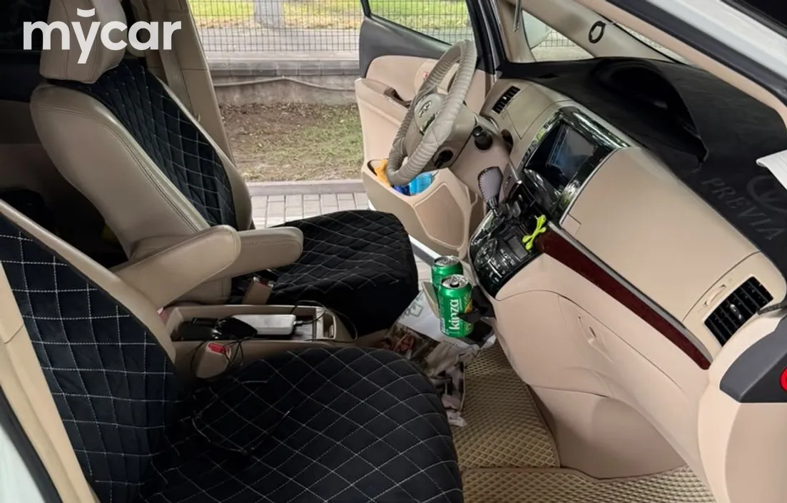 Toyota Previa 2019