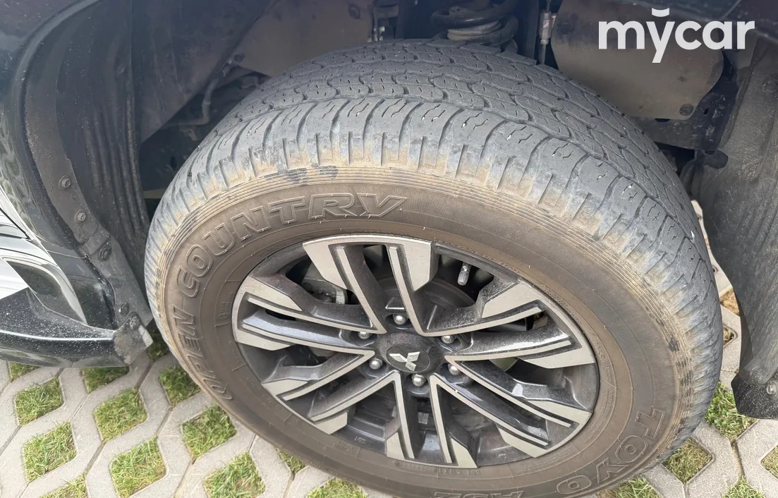 Mitsubishi Montero Sport 2022