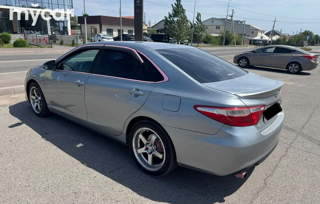 Toyota Camry 2015