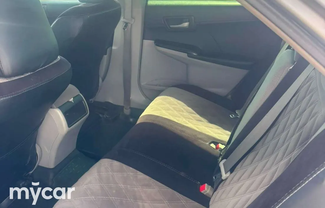 Toyota Camry 2012