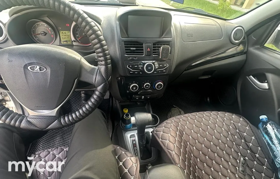 LADA Kalina 2014