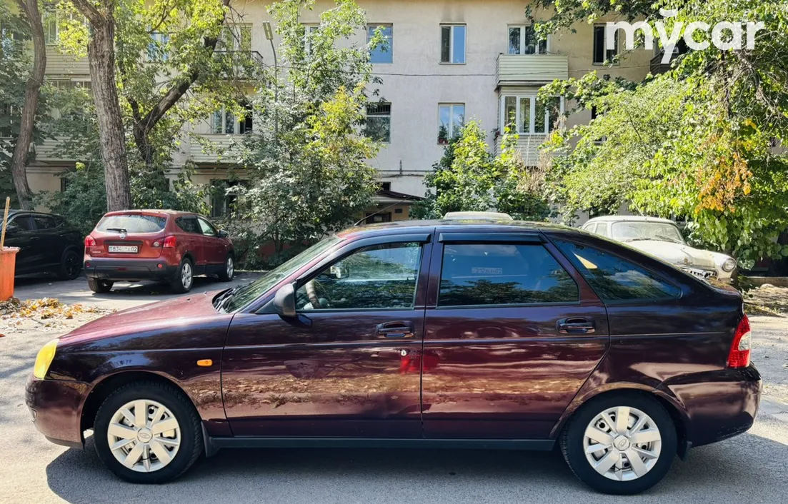 LADA Priora 2013