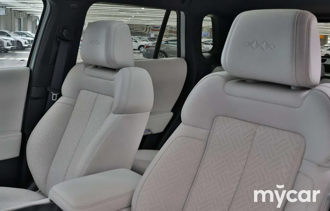 BYD FangChengBao Leopard Titanium 3 2025