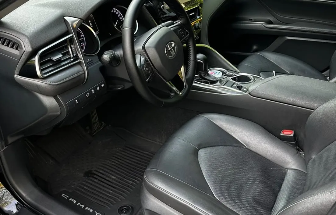 Toyota Camry 2021