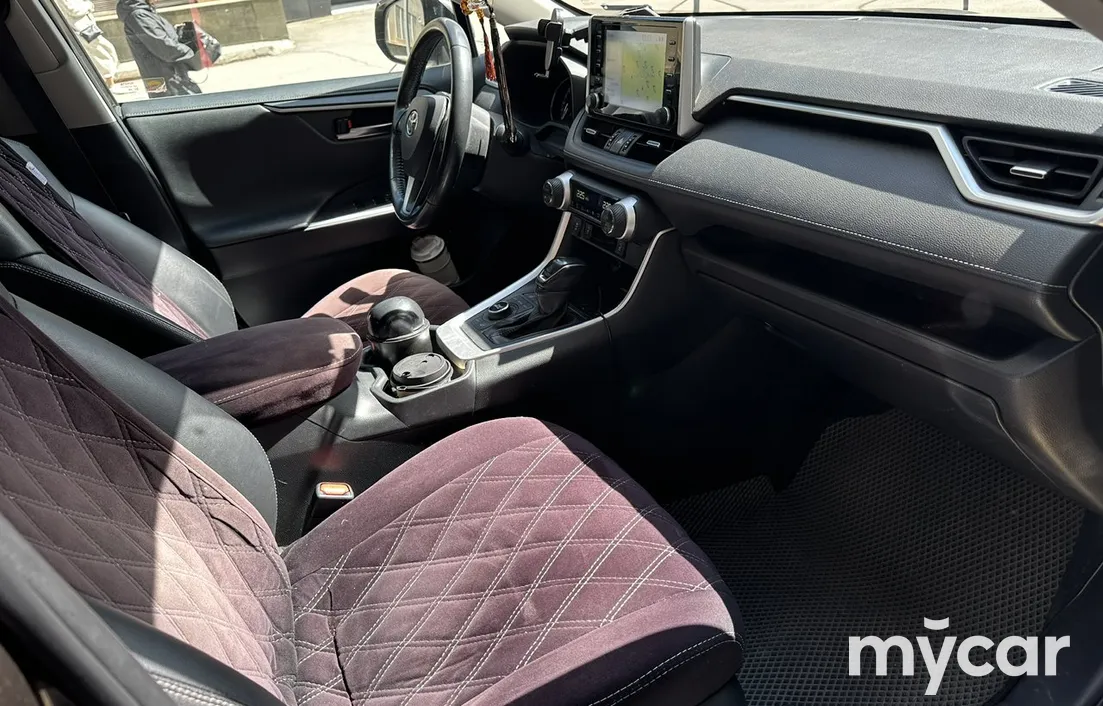 Toyota RAV4 2019