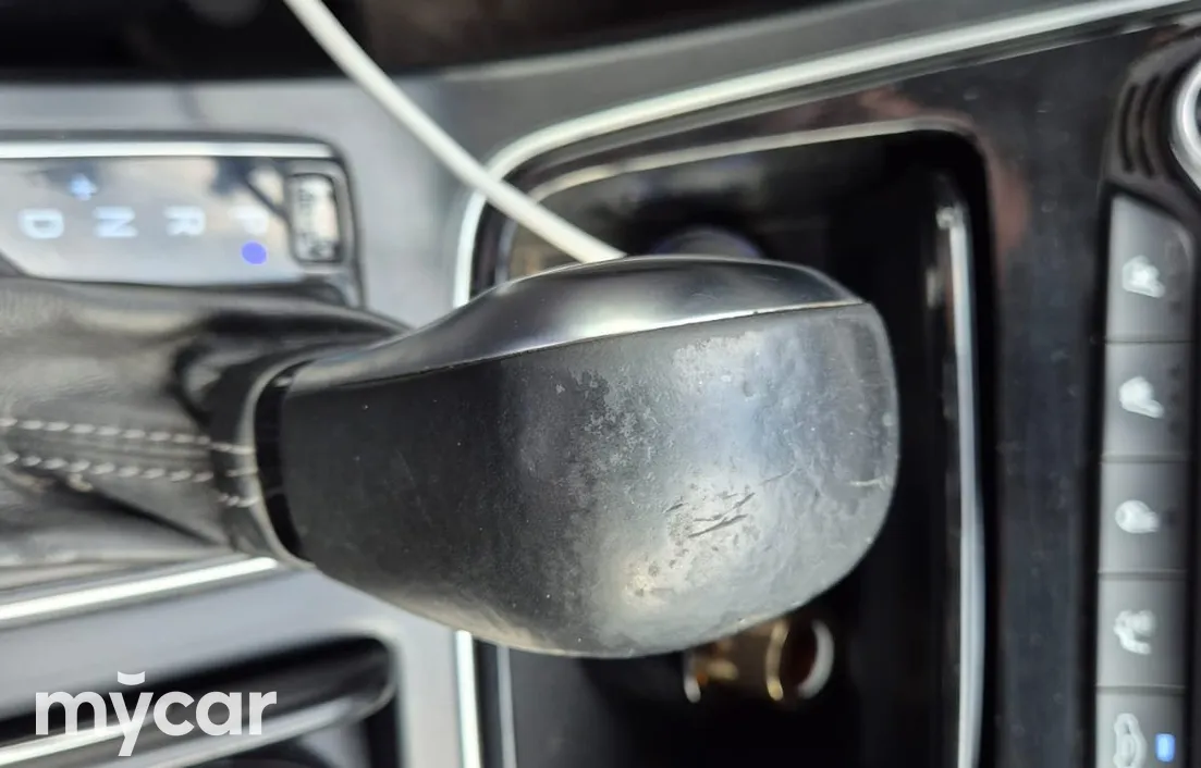 Hyundai Grandeur 2016