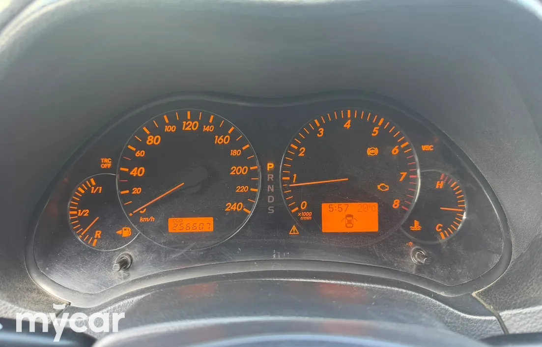 Toyota Avensis 2006