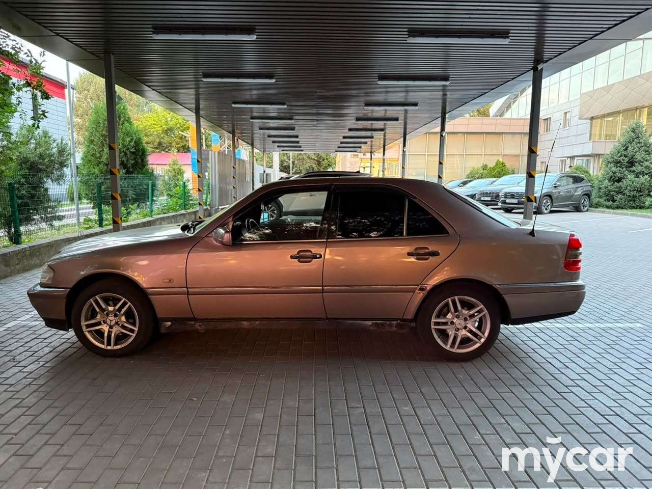 Mercedes-Benz C-Класс 1993