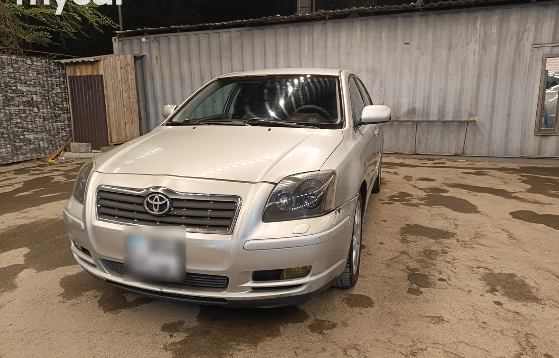 Toyota Avensis 2003