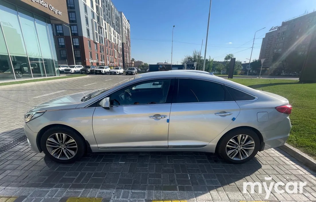 Hyundai Sonata 2015
