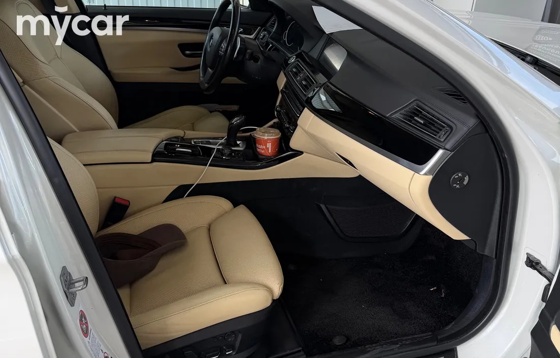 BMW 5 серия 2013