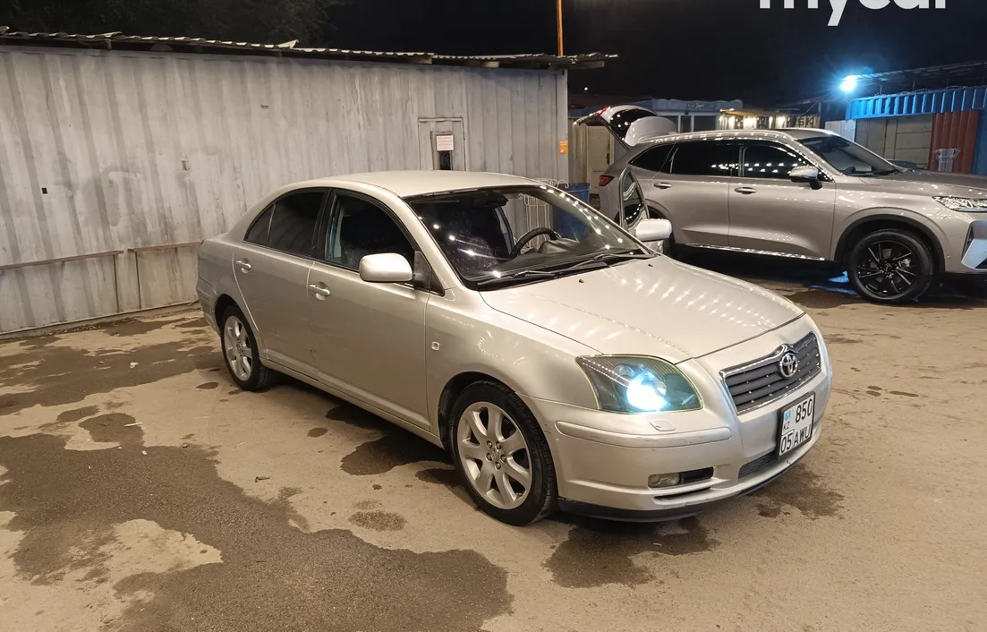 Toyota Avensis 2003