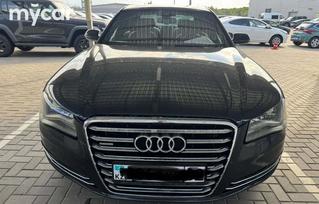 Audi A8 2011