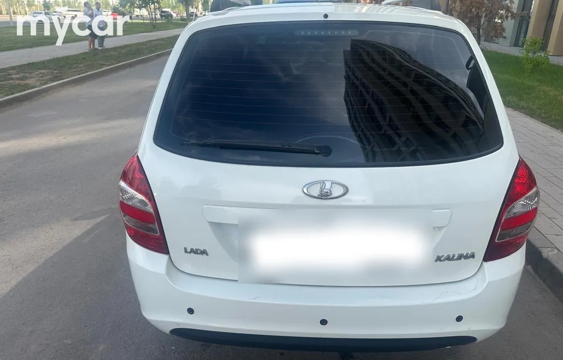 LADA Kalina 2014
