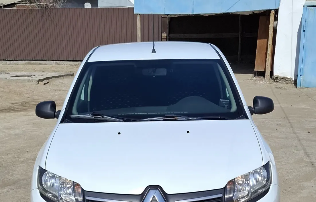 Renault Logan 2017