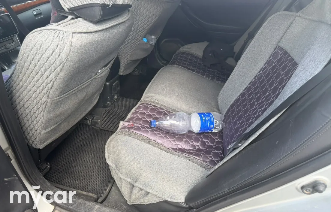 Toyota Avensis 2006