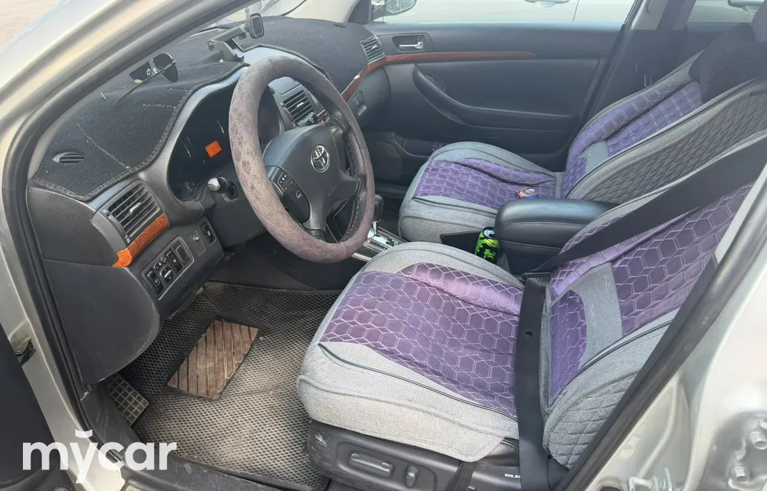 Toyota Avensis 2006