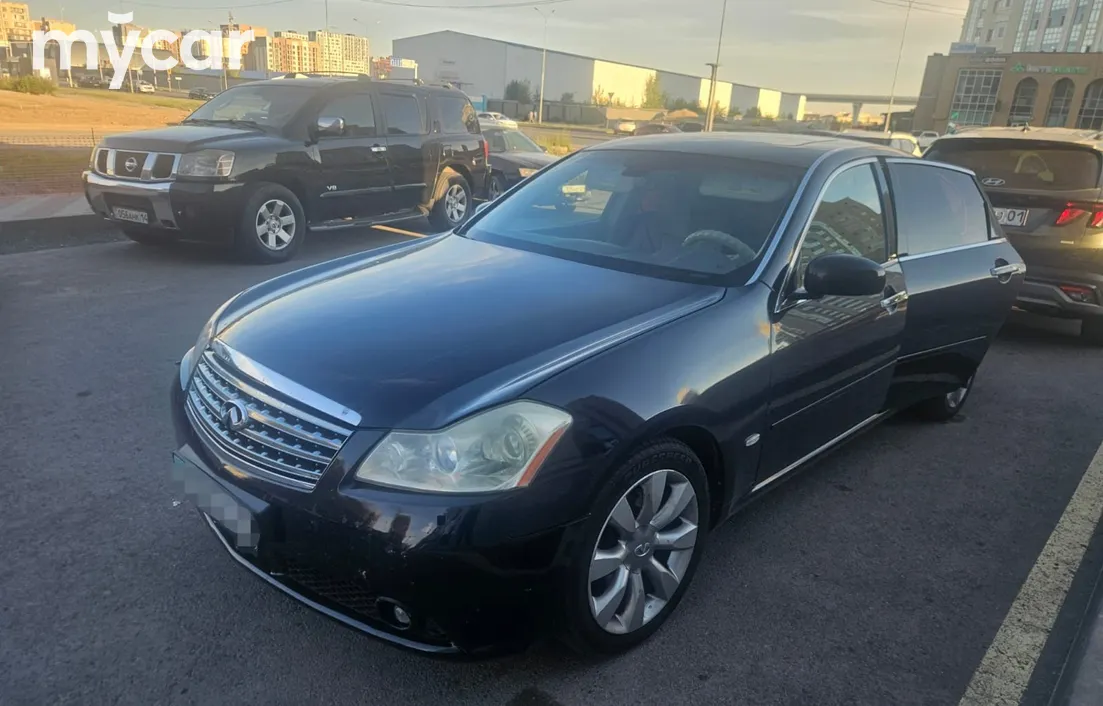 Infiniti M 2006