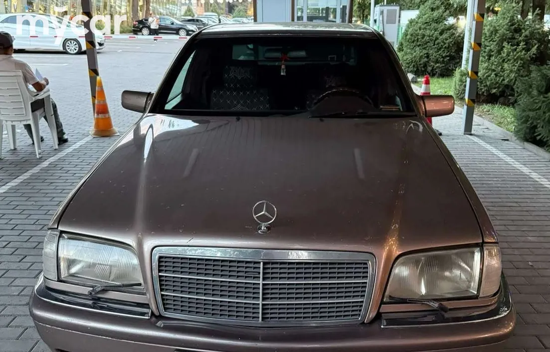 Mercedes-Benz C-Класс 1993