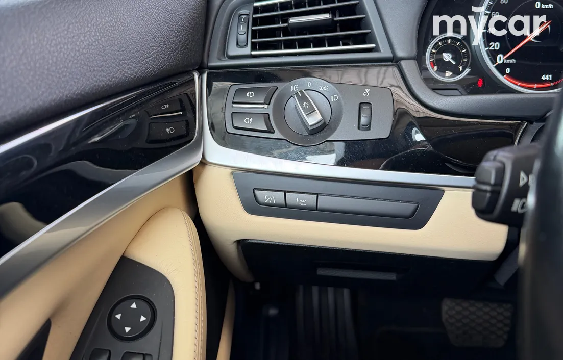 BMW 5 серия 2013