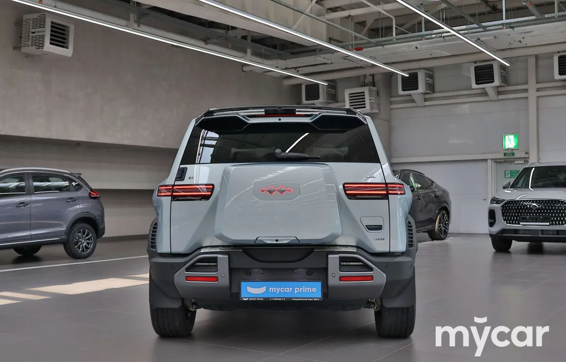 BYD FangChengBao Leopard Titanium 3 2025