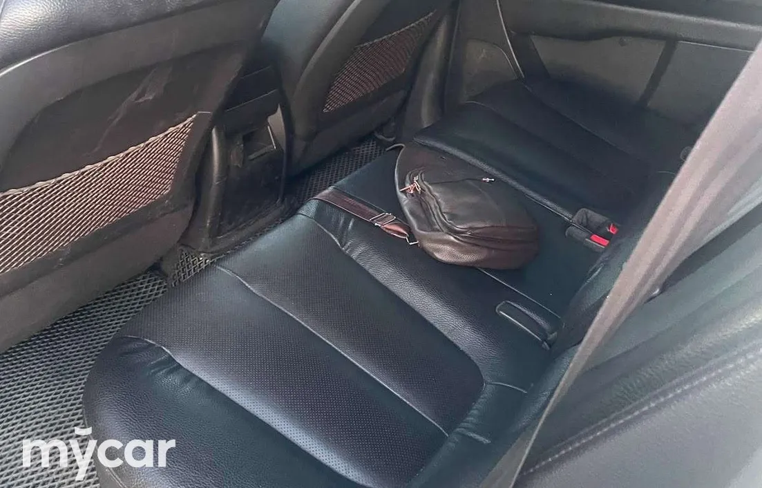 Hyundai Santa Fe 2012